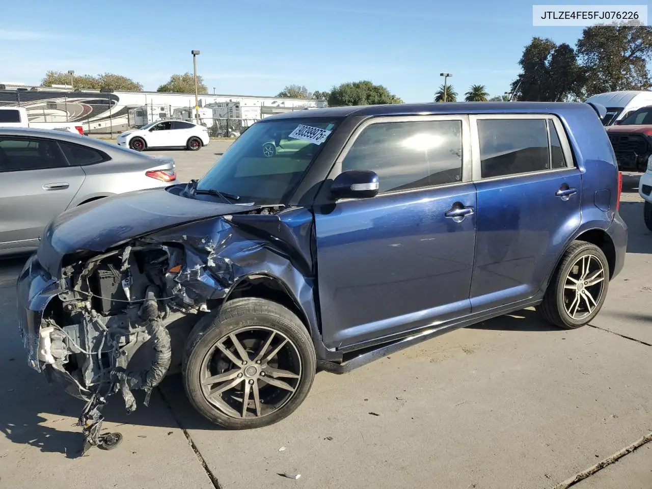 JTLZE4FE5FJ076226 2015 Toyota Scion Xb