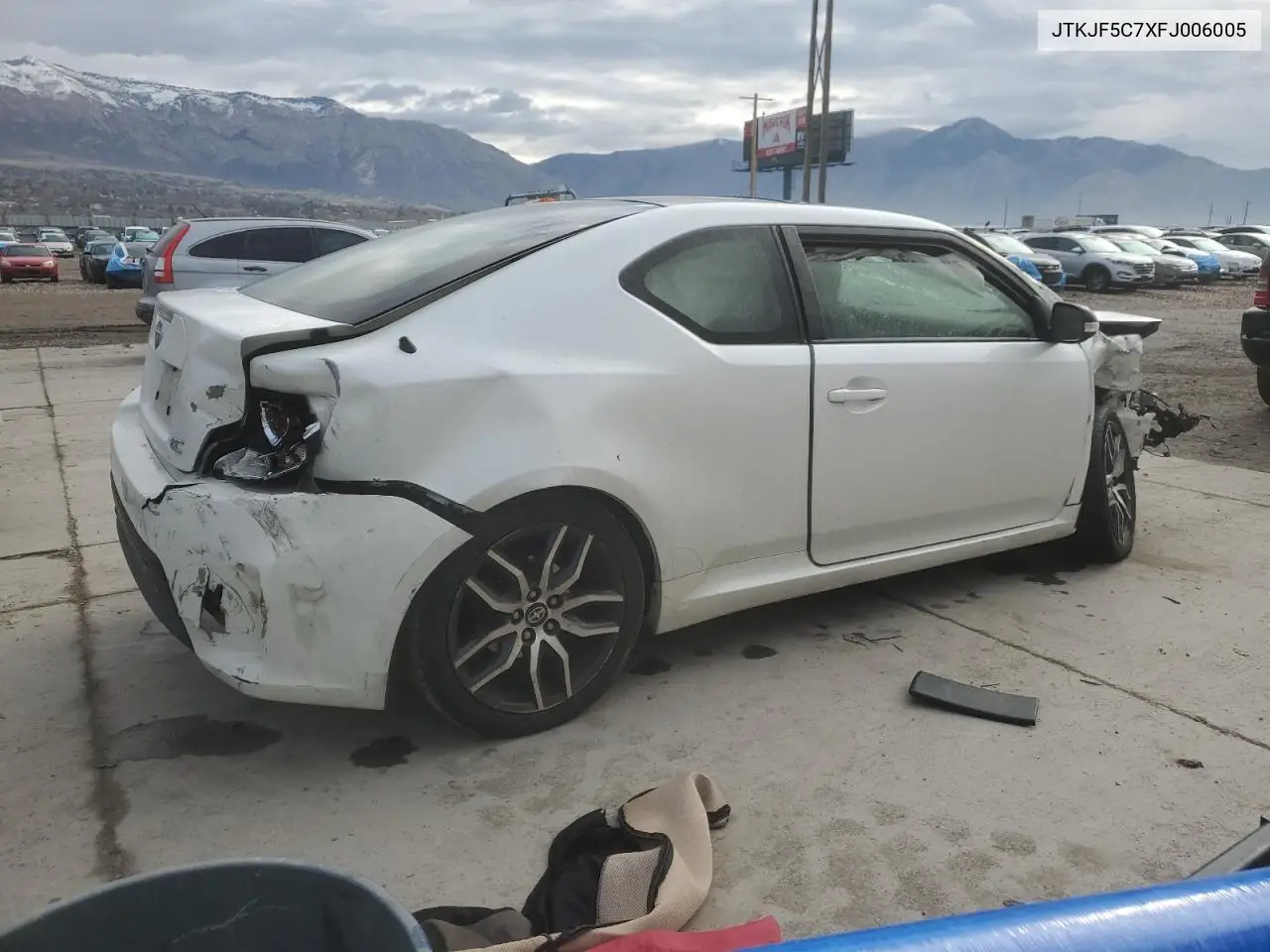 JTKJF5C7XFJ006005 2015 Toyota Scion Tc
