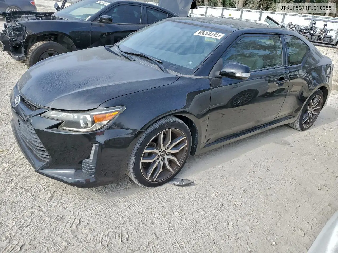 JTKJF5C71FJ010055 2015 Toyota Scion Tc