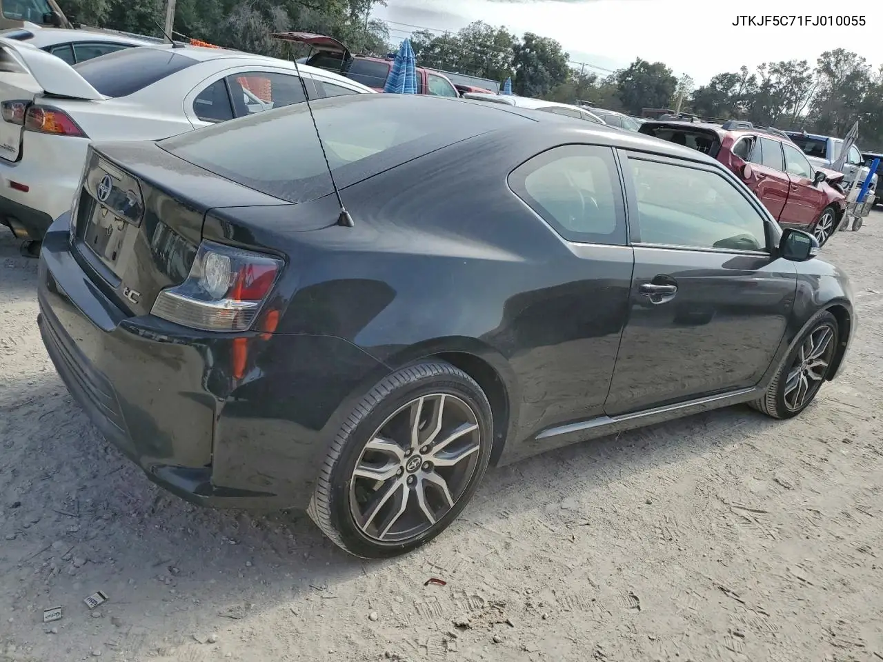 JTKJF5C71FJ010055 2015 Toyota Scion Tc