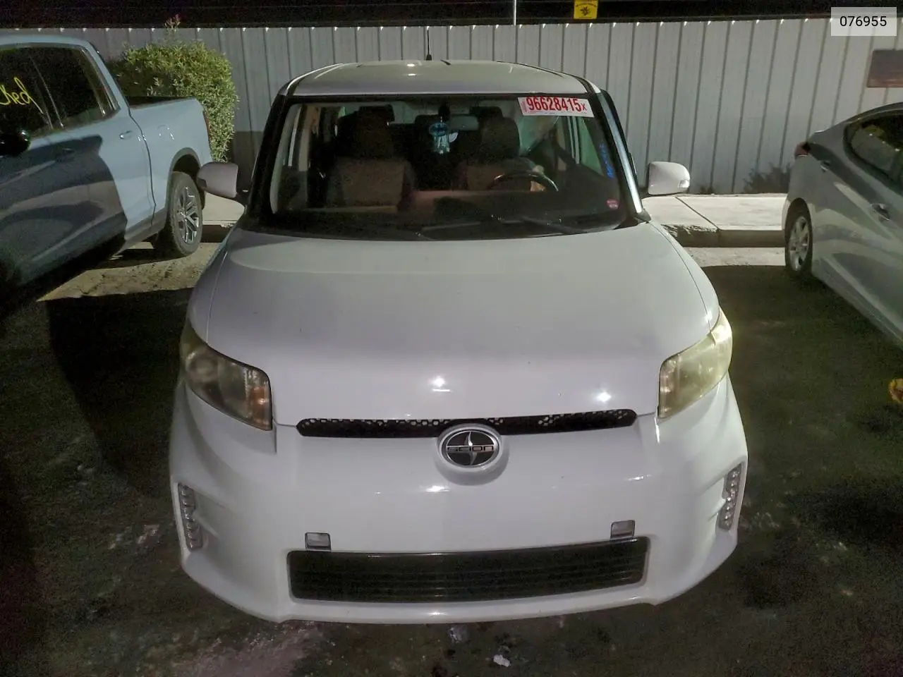 076955 2015 Toyota Scion Xb