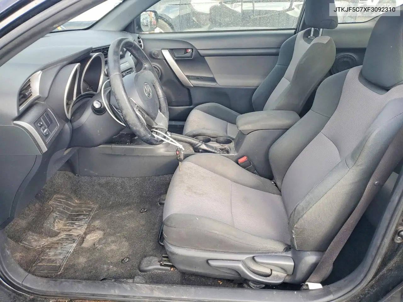 JTKJF5C7XF3092310 2015 Toyota Scion Tc