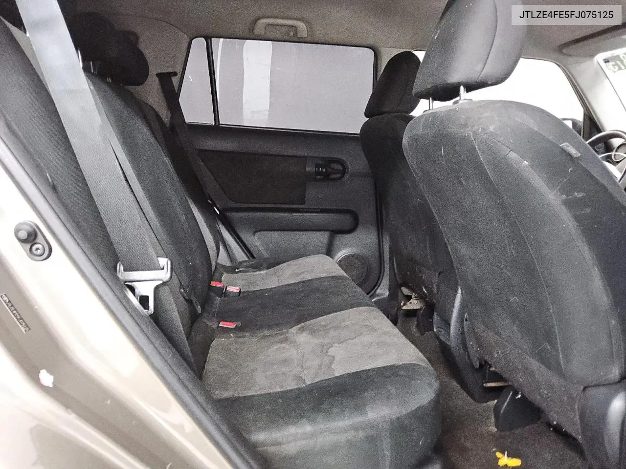 JTLZE4FE5FJ075125 2015 Toyota Scion Xb *** Repo ***