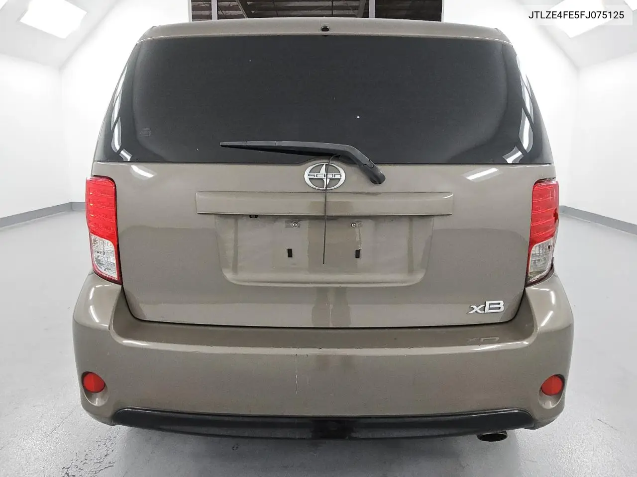 JTLZE4FE5FJ075125 2015 Toyota Scion Xb *** Repo ***