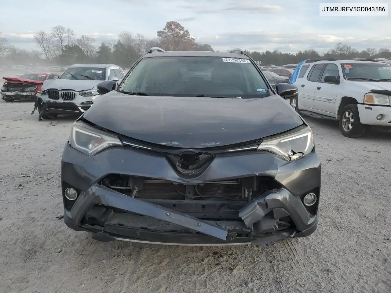 JTMRJREV5GD043586 2016 Toyota Rav4 Hv Xle
