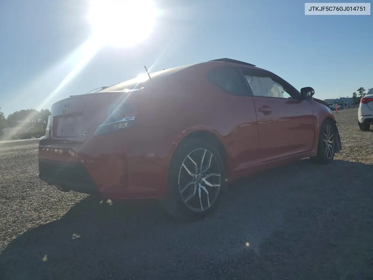 JTKJF5C76GJ014751 2016 Toyota Scion Tc