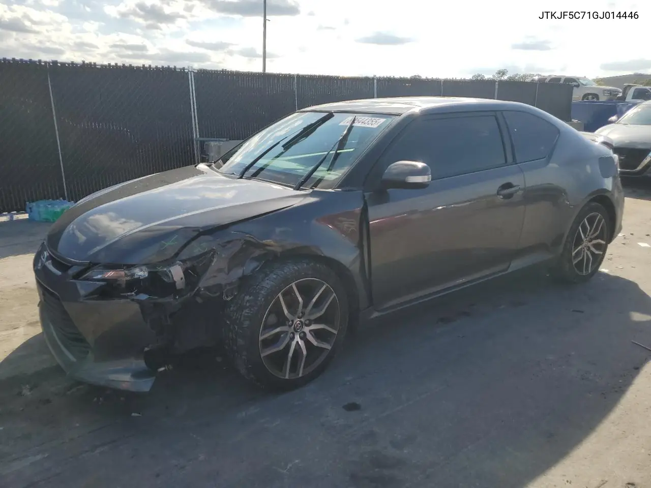 JTKJF5C71GJ014446 2016 Toyota Scion Tc