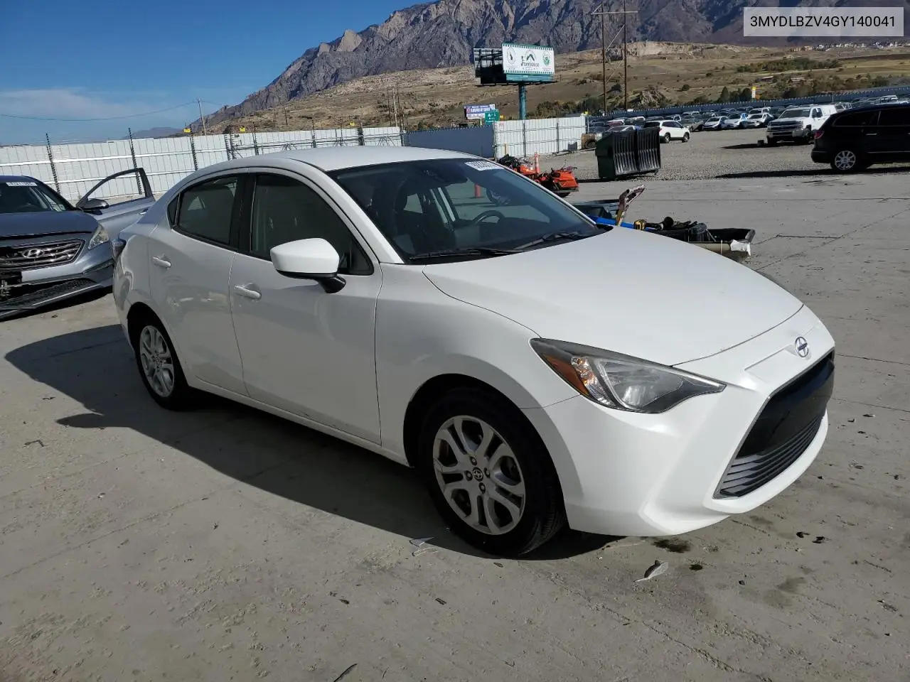 3MYDLBZV4GY140041 2016 Toyota Scion Ia