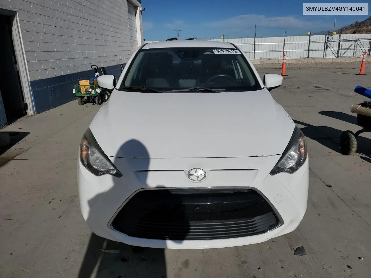 3MYDLBZV4GY140041 2016 Toyota Scion Ia