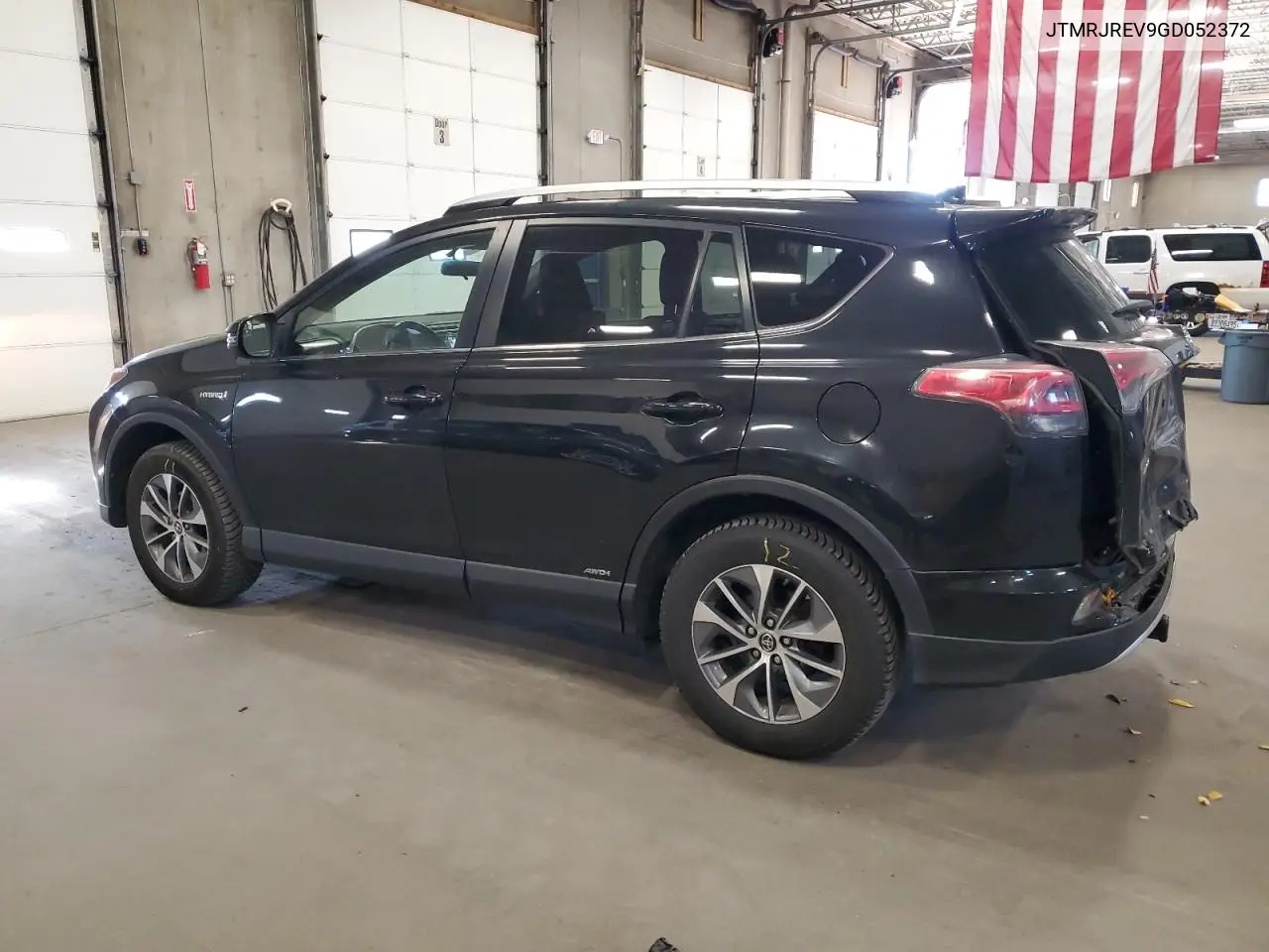 JTMRJREV9GD052372 2016 Toyota Rav4 Hv Xle