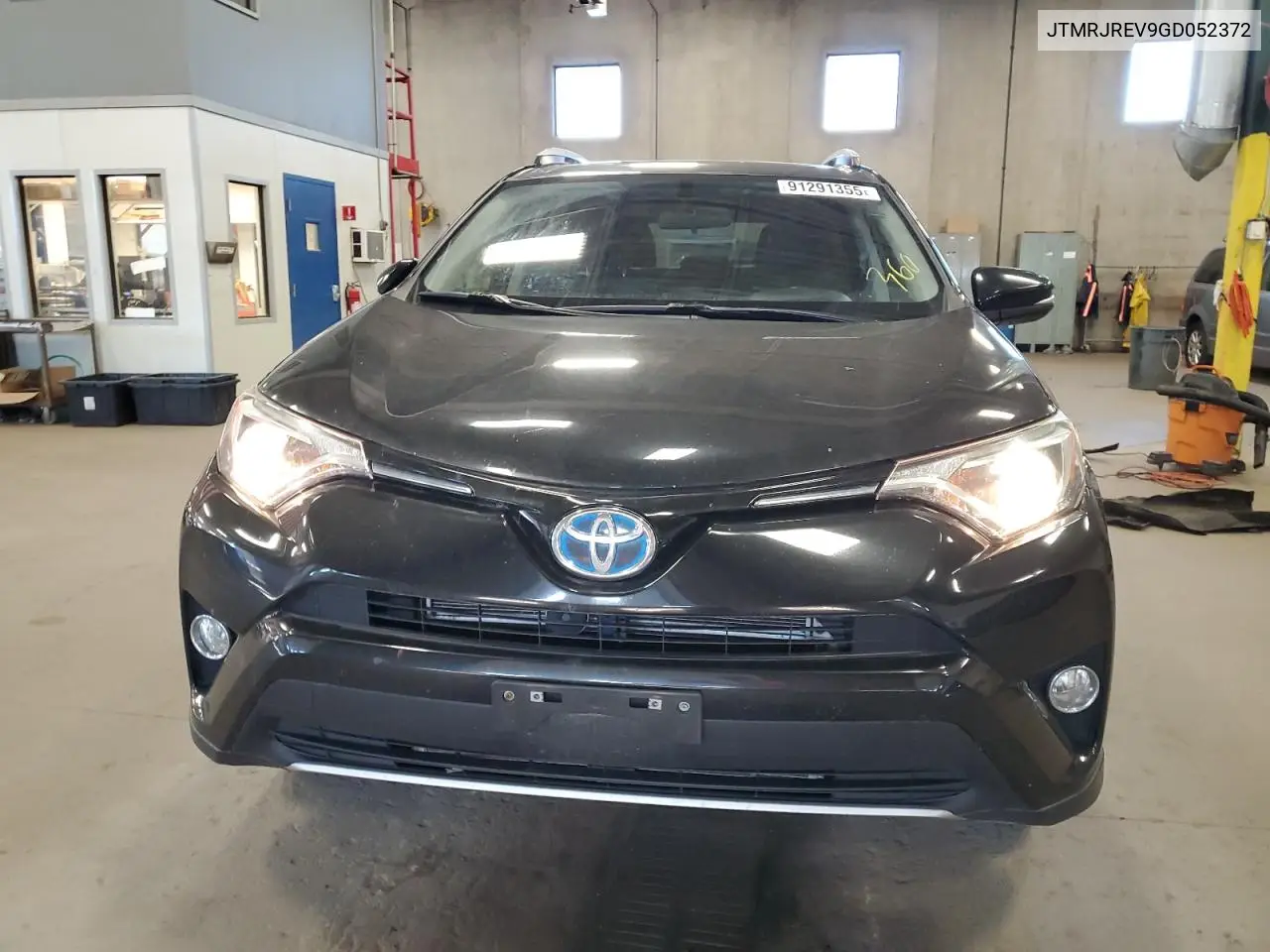 JTMRJREV9GD052372 2016 Toyota Rav4 Hv Xle