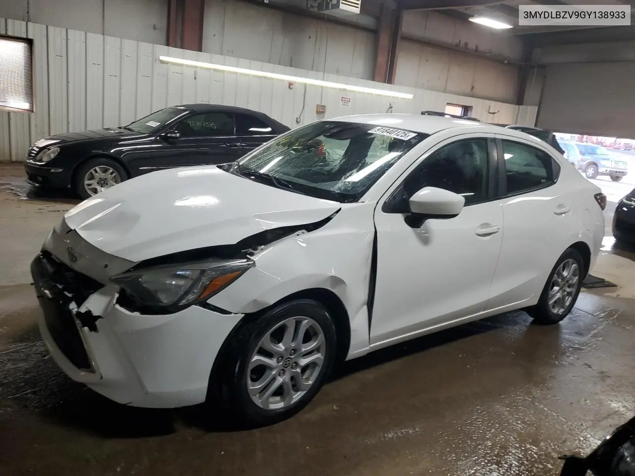 3MYDLBZV9GY138933 2016 Toyota Scion Ia
