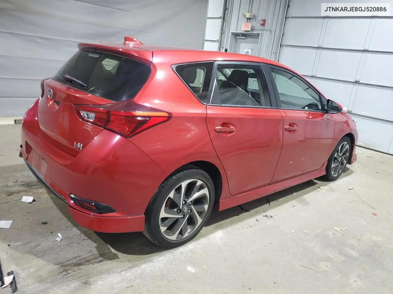 JTNKARJE8GJ520886 2016 Toyota Scion Im
