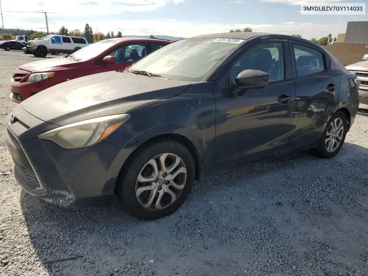 3MYDLBZV7GY114033 2016 Toyota Scion Ia