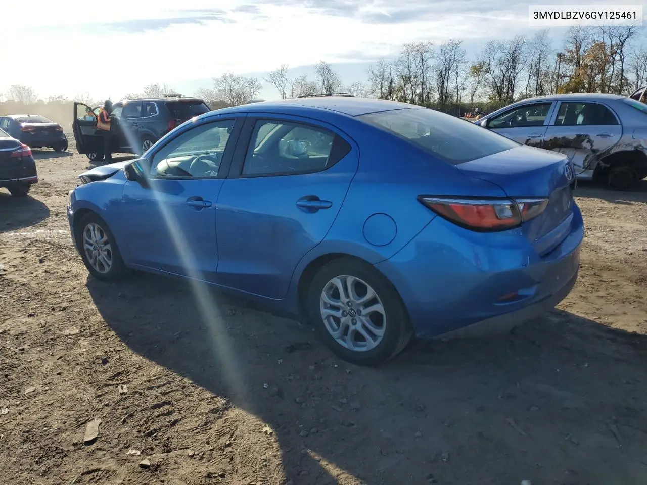 3MYDLBZV6GY125461 2016 Toyota Scion Ia