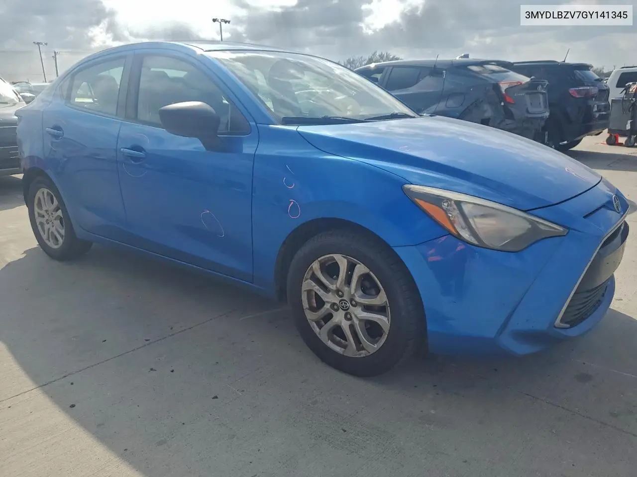 3MYDLBZV7GY141345 2016 Toyota Scion Ia