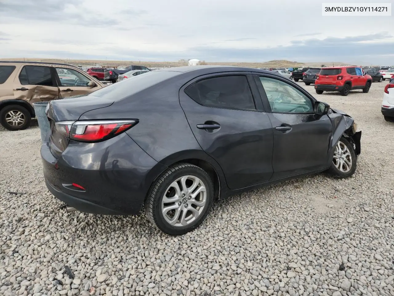 3MYDLBZV1GY114271 2016 Toyota Scion Ia