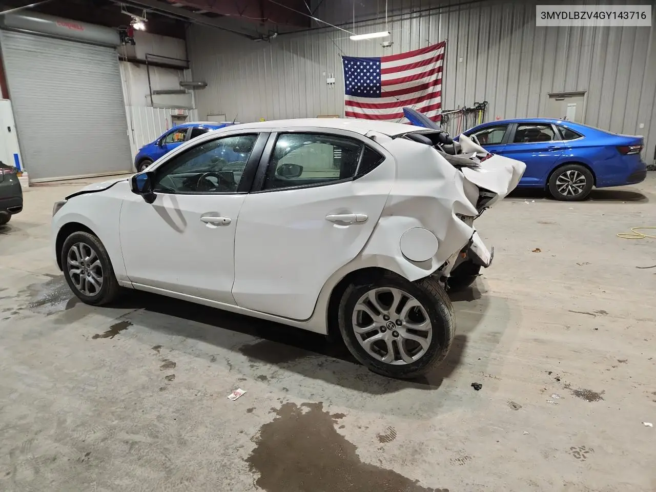 3MYDLBZV4GY143716 2016 Toyota Scion Ia