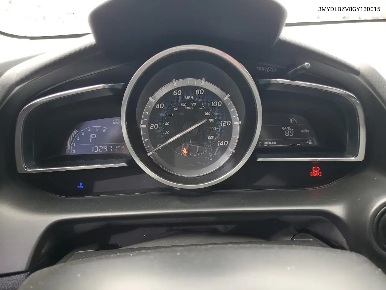 3MYDLBZV8GY130015 2016 Toyota Scion Ia