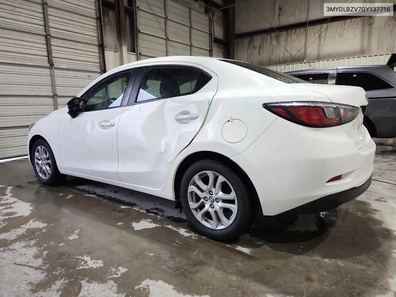 3MYDLBZV7GY137716 2016 Toyota Scion Ia