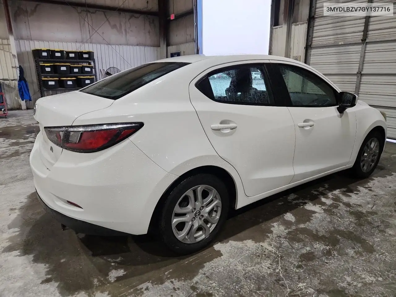3MYDLBZV7GY137716 2016 Toyota Scion Ia