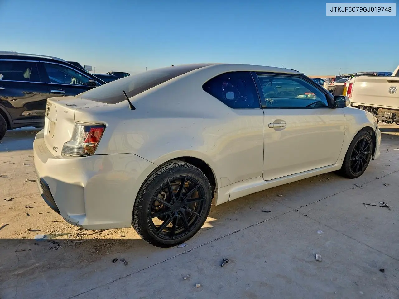 JTKJF5C79GJ019748 2016 Toyota Scion Tc
