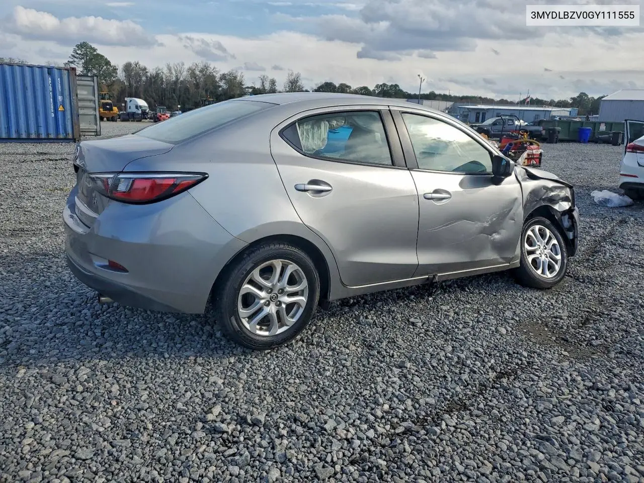 3MYDLBZV0GY111555 2016 Toyota Scion Ia
