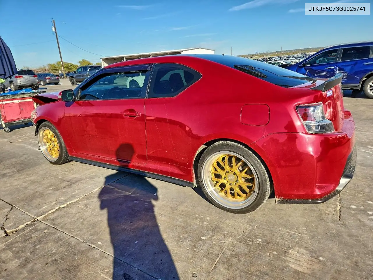 JTKJF5C73GJ025741 2016 Toyota Scion Tc