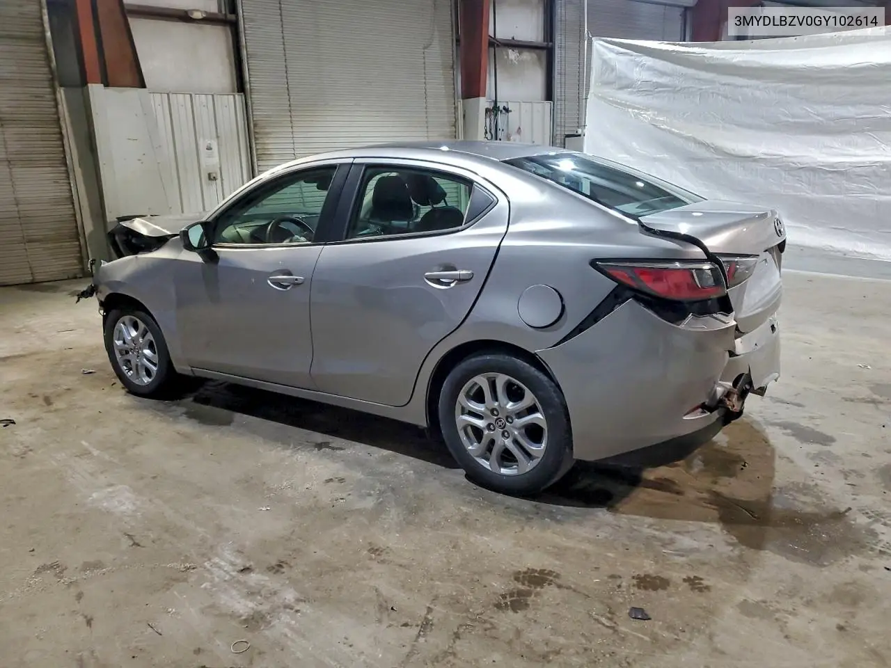 3MYDLBZV0GY102614 2016 Toyota Scion Ia