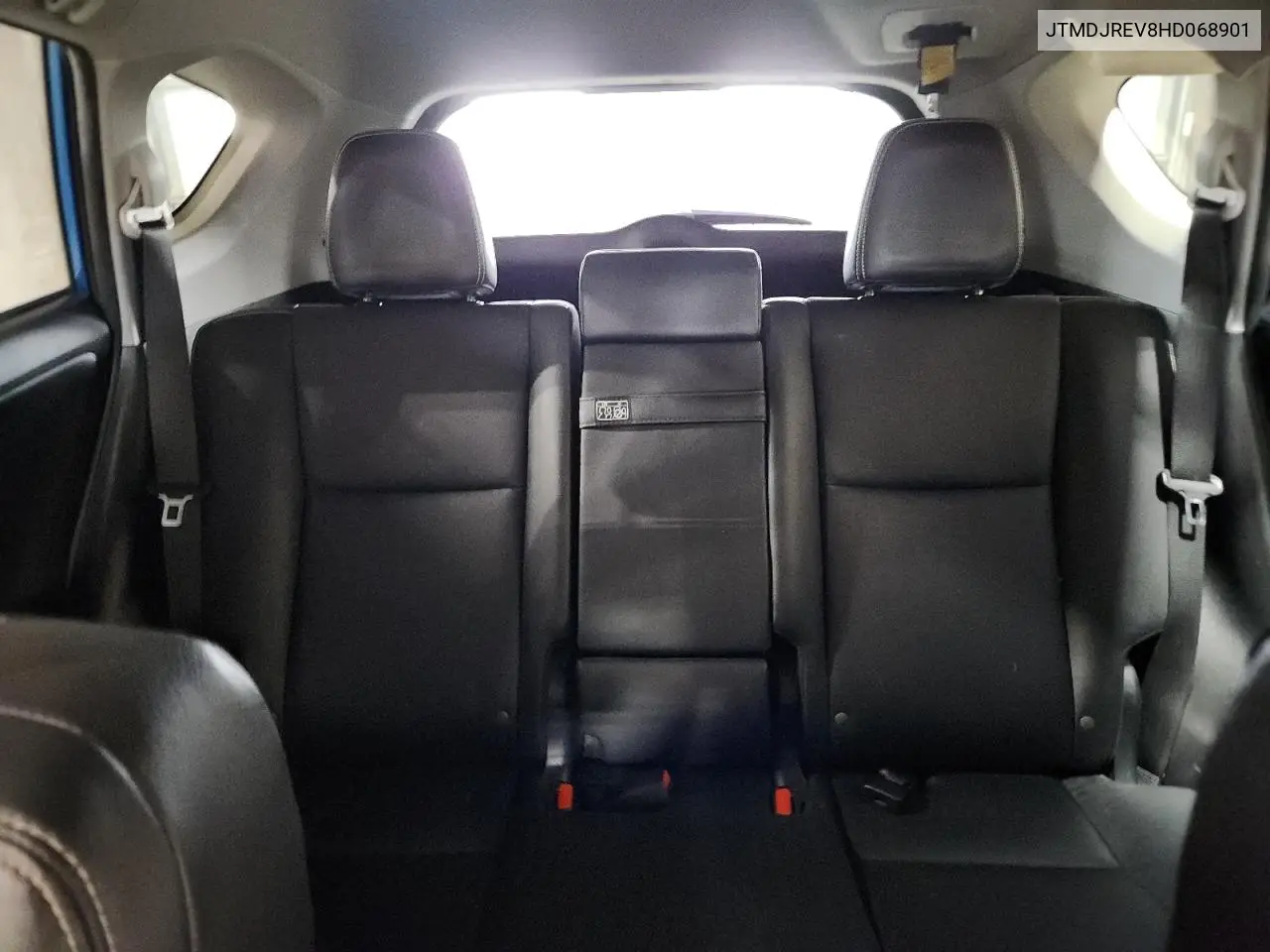 JTMDJREV8HD068901 2017 Toyota Rav4 Hv Limited