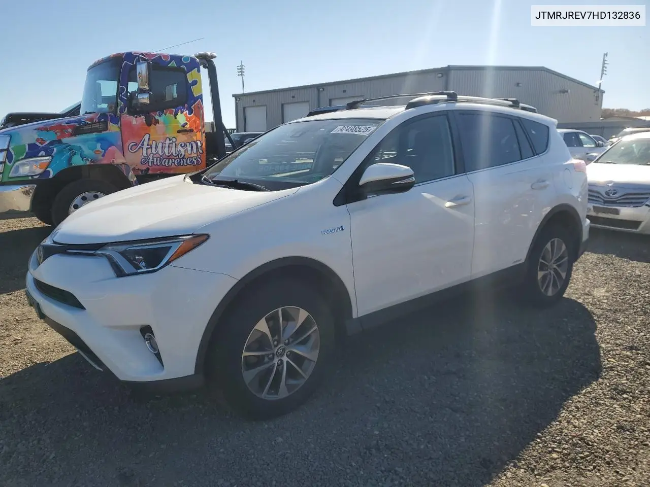 JTMRJREV7HD132836 2017 Toyota Rav4 Hv Le