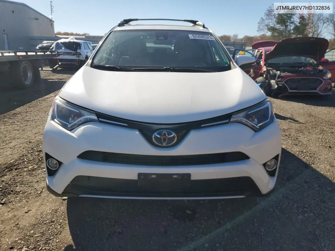 JTMRJREV7HD132836 2017 Toyota Rav4 Hv Le