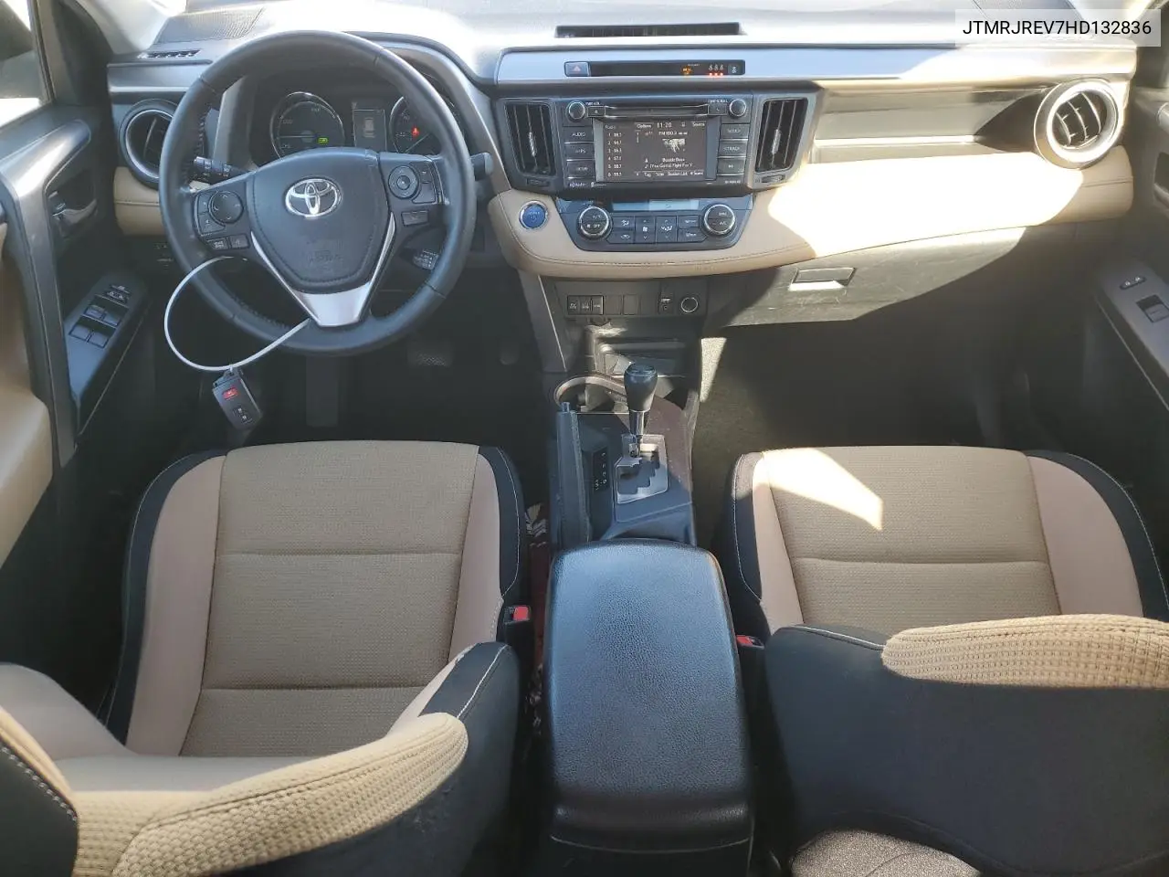 JTMRJREV7HD132836 2017 Toyota Rav4 Hv Le