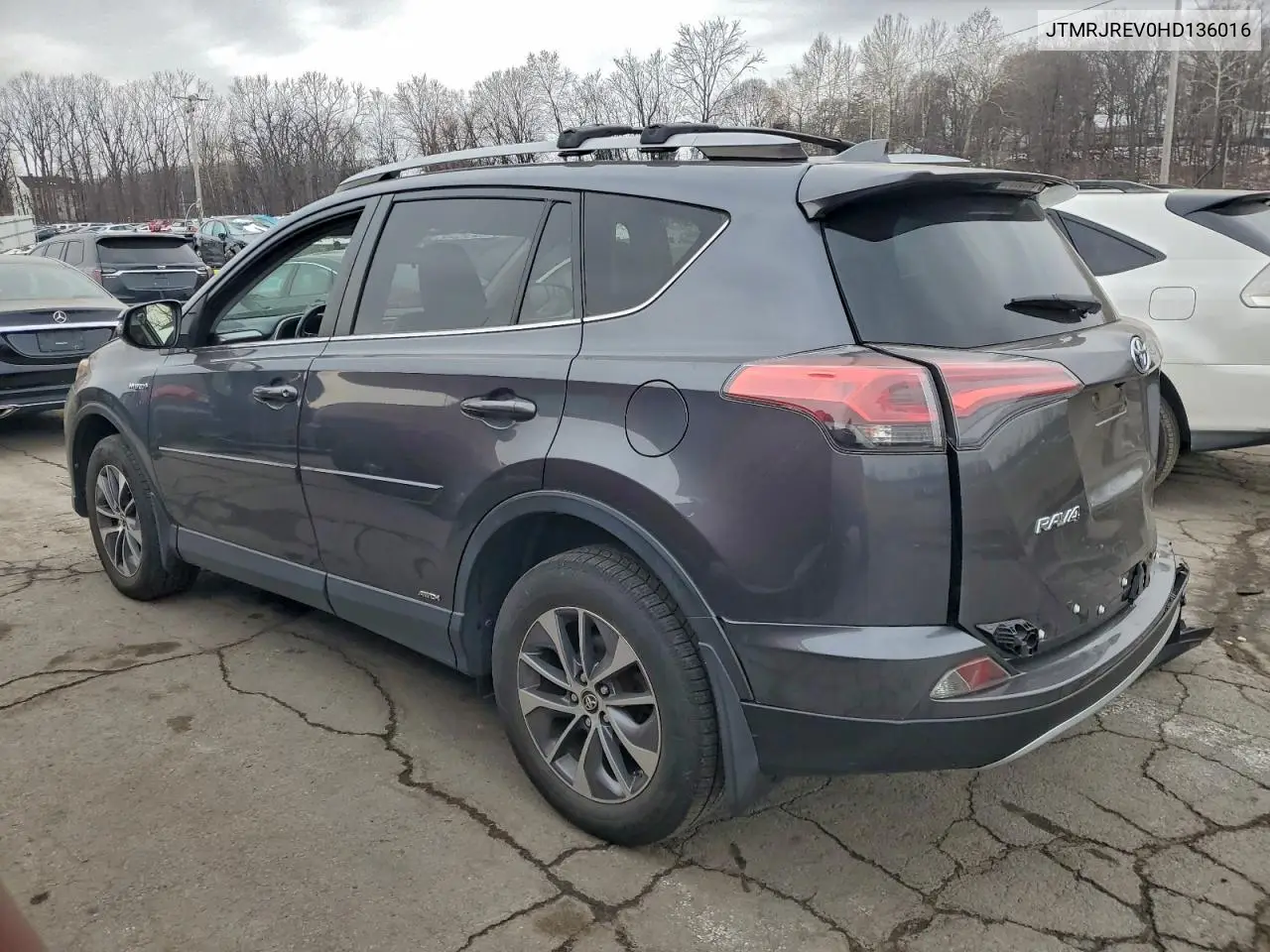 JTMRJREV0HD136016 2017 Toyota Rav4 Hv Le