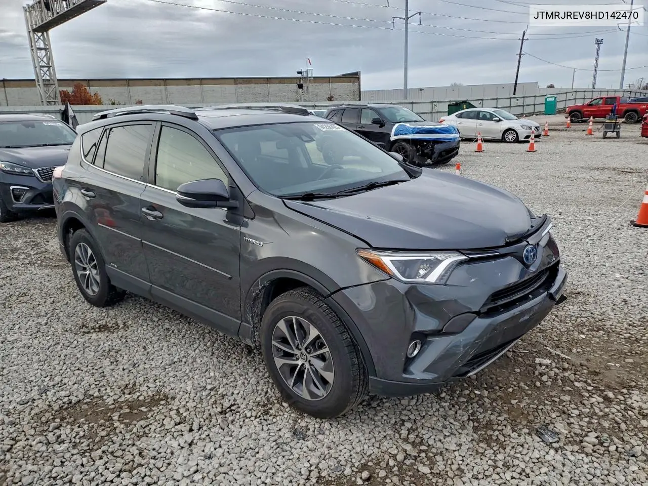JTMRJREV8HD142470 2017 Toyota Rav4 Hv Le