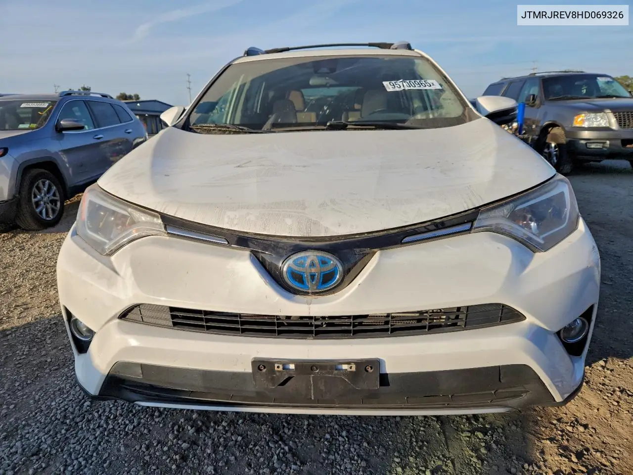 JTMRJREV8HD069326 2017 Toyota Rav4 Hv Le