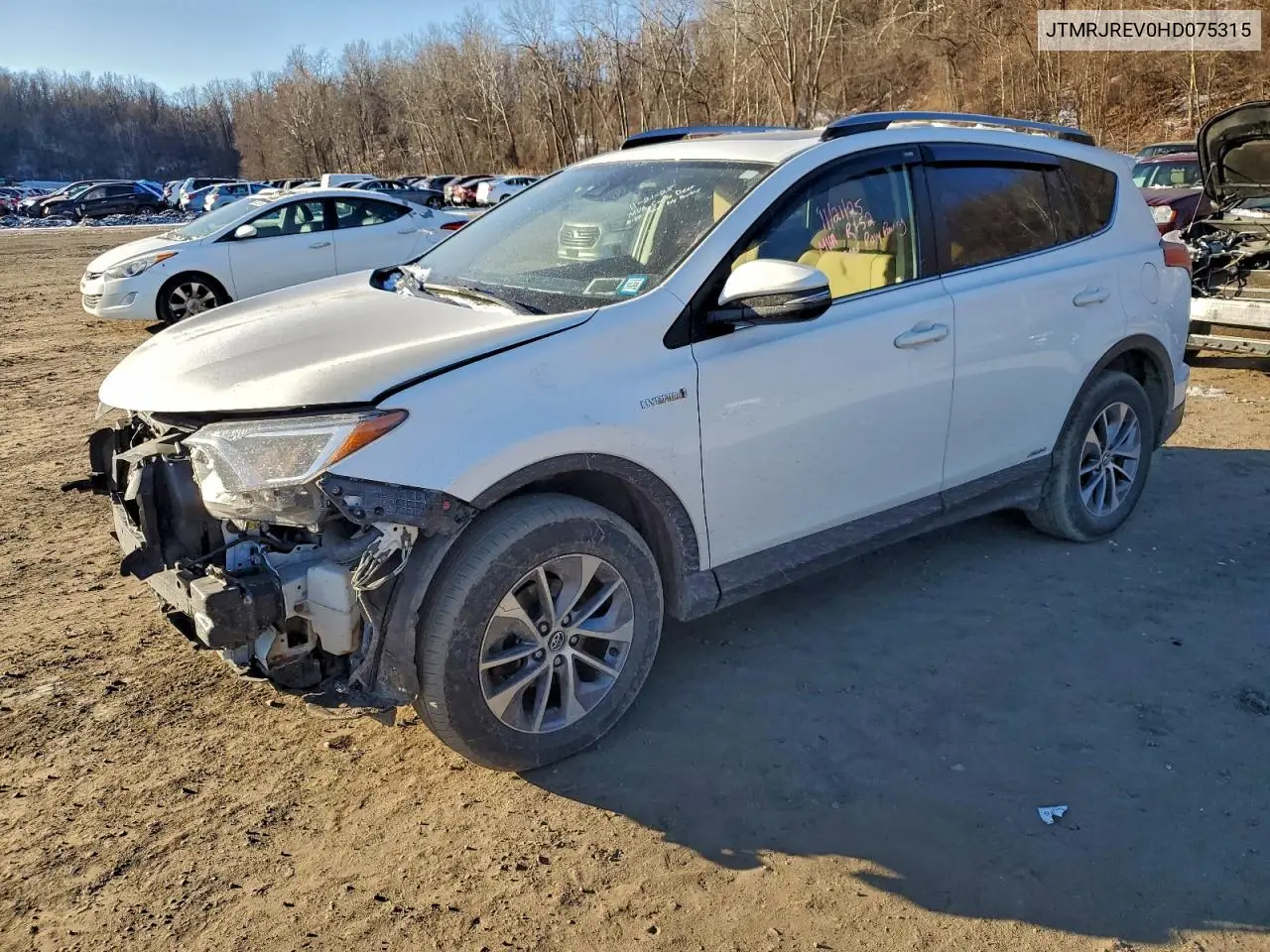 JTMRJREV0HD075315 2017 Toyota Rav4 Hv Le