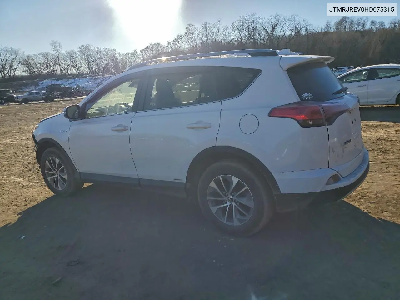 JTMRJREV0HD075315 2017 Toyota Rav4 Hv Le