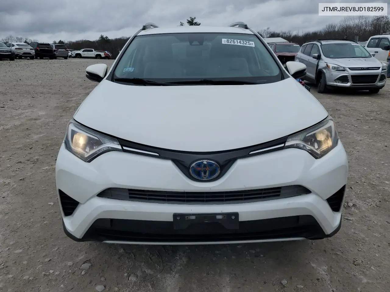 JTMRJREV8JD182599 2018 Toyota Rav4 Hv Le