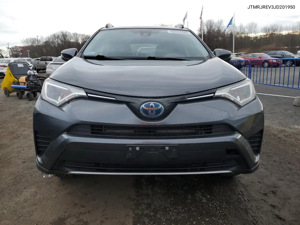 JTMRJREV3JD201950 2018 Toyota Rav4 Hv Le