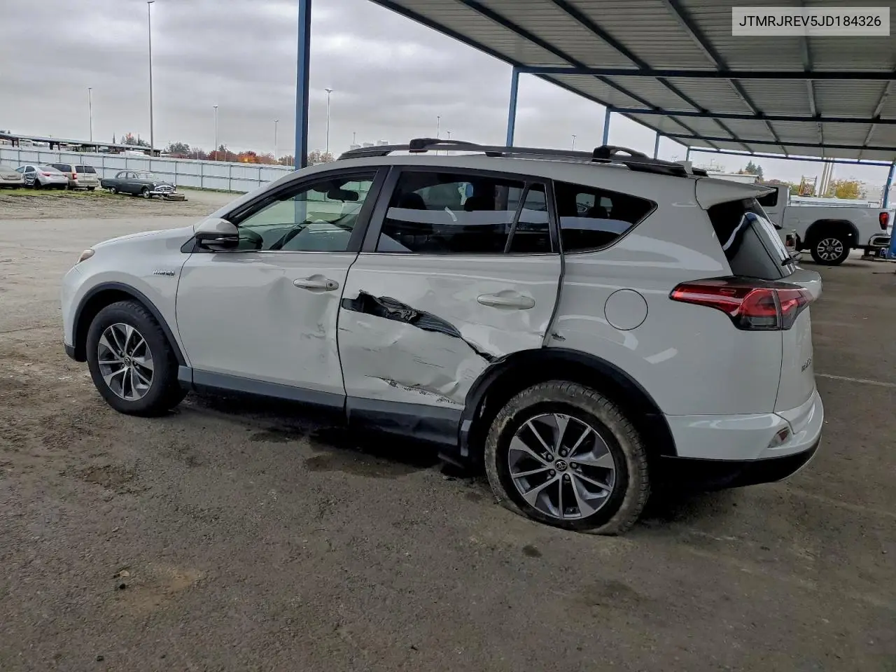 JTMRJREV5JD184326 2018 Toyota Rav4 Hv Le