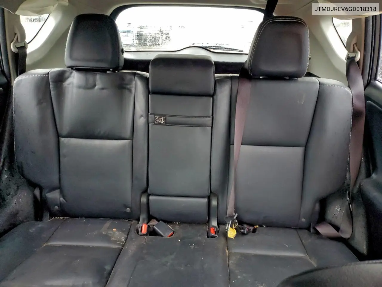JTMDJREV6GD018318 2016 Toyota Rav4 Hv Limited