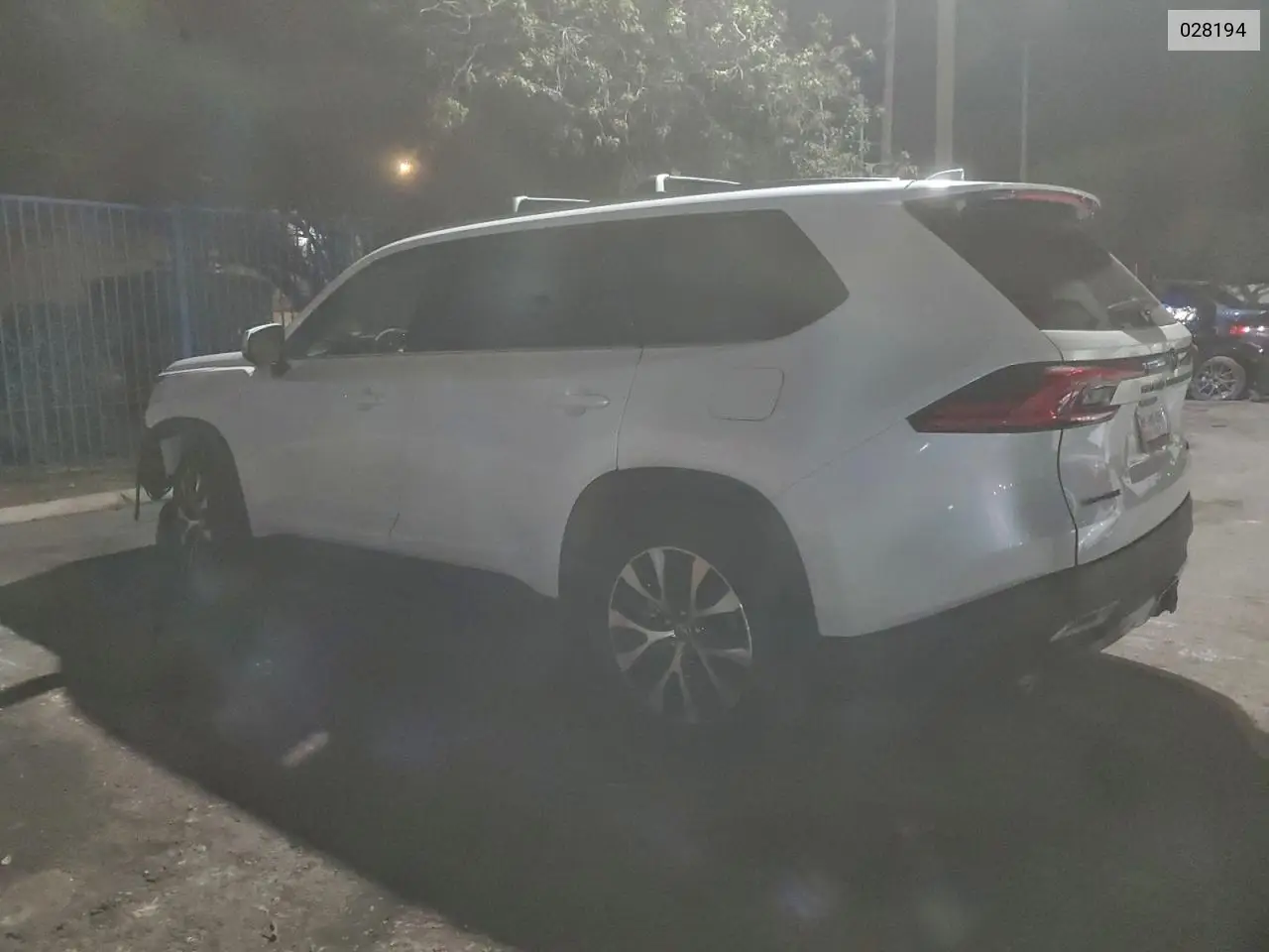 028194 2026 Toyota Grand High