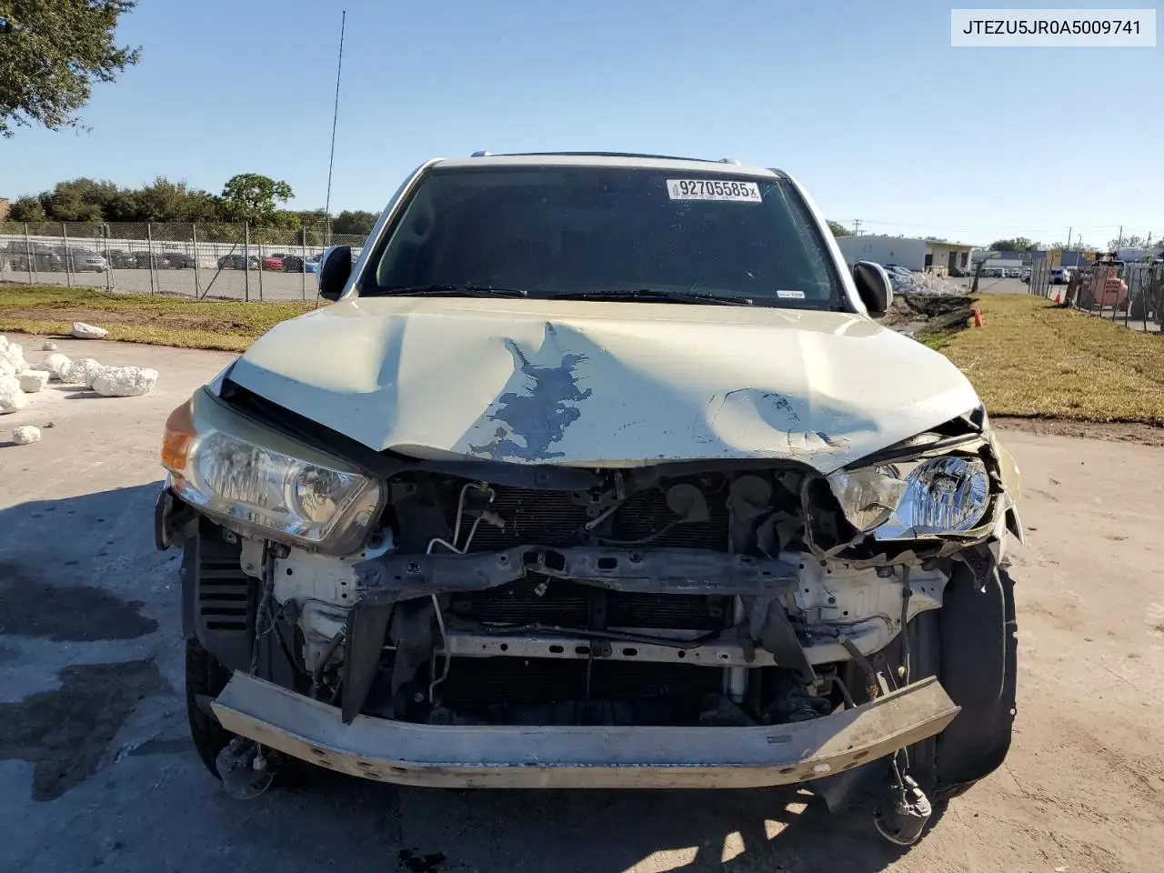 JTEZU5JR0A5009741 2010 Toyota 4Runner Sr5