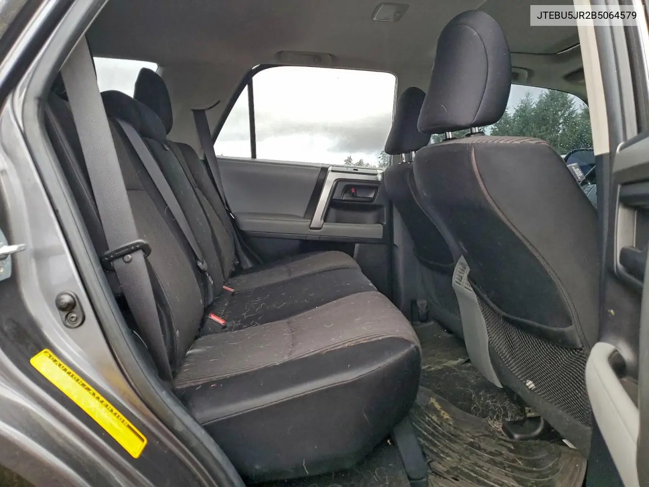 JTEBU5JR2B5064579 2011 Toyota 4Runner Sr5