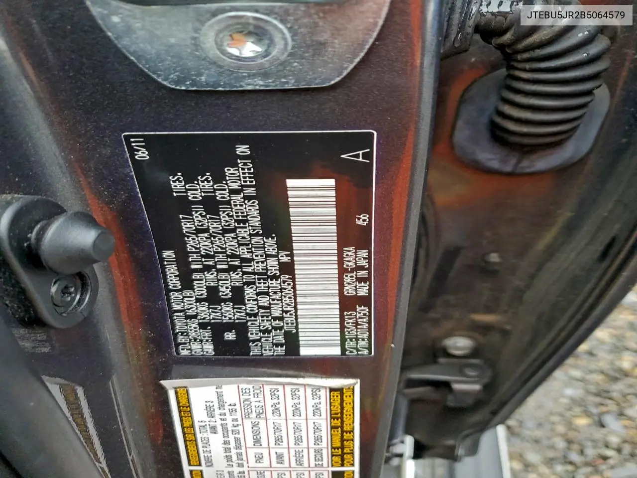 JTEBU5JR2B5064579 2011 Toyota 4Runner Sr5