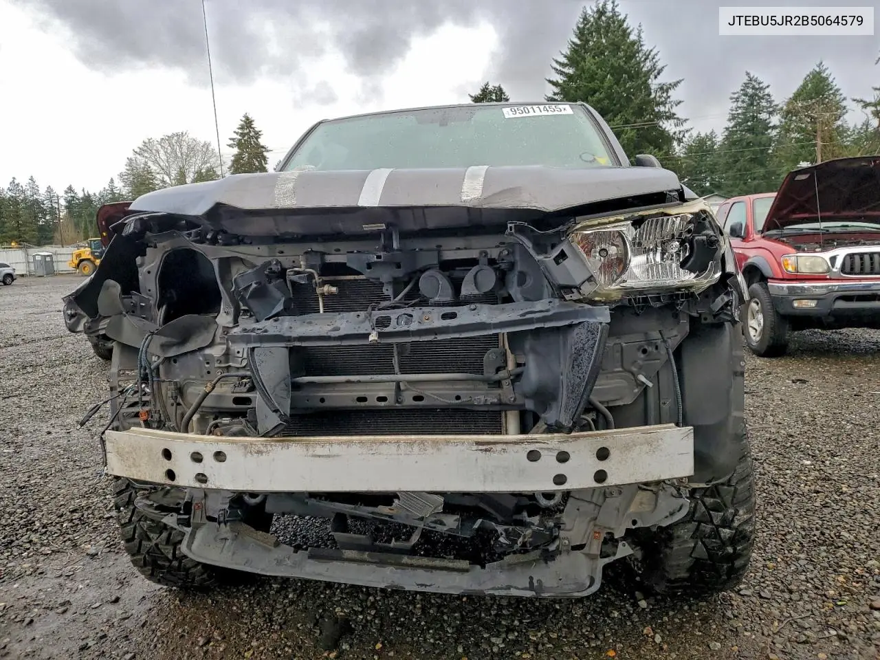 JTEBU5JR2B5064579 2011 Toyota 4Runner Sr5