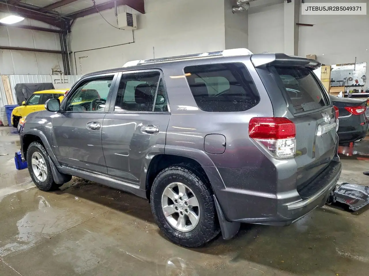 JTEBU5JR2B5049371 2011 Toyota 4Runner Sr5
