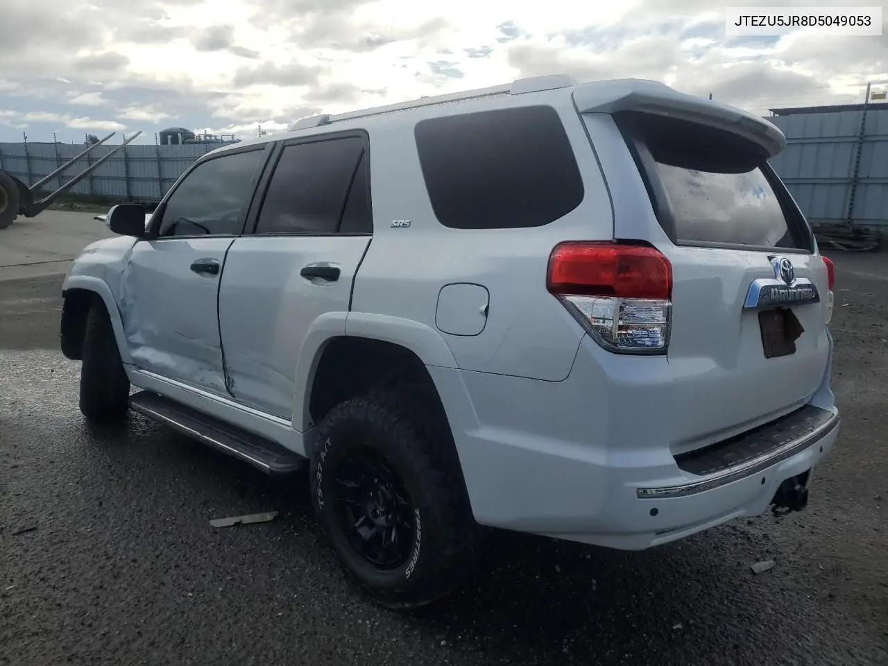 JTEZU5JR8D5049053 2013 Toyota 4Runner Sr5