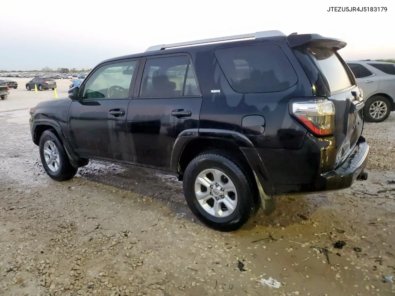 JTEZU5JR4J5183179 2018 Toyota 4Runner Sr5